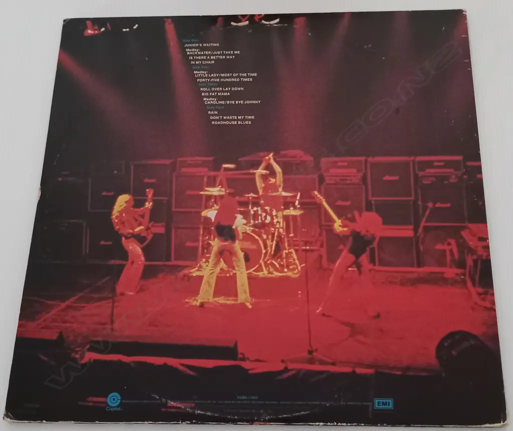 Status Quo, Live (Double album) Image 1++